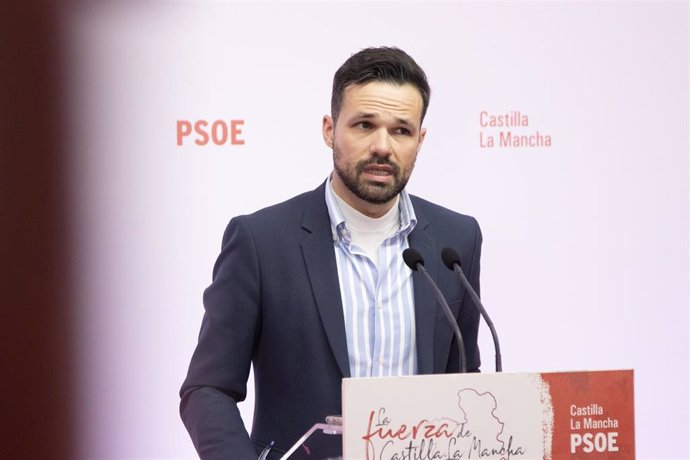 El secretario de Política Municipal del PSOE de Castilla-La Mancha, Miguel Zamora.