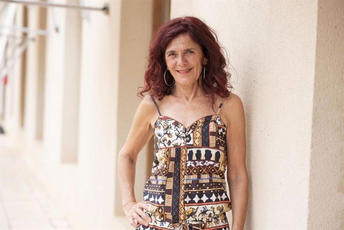 El Consejo Social de la UMU otorga el premio José Loustau a la profesora de Derecho Teresa Vicente