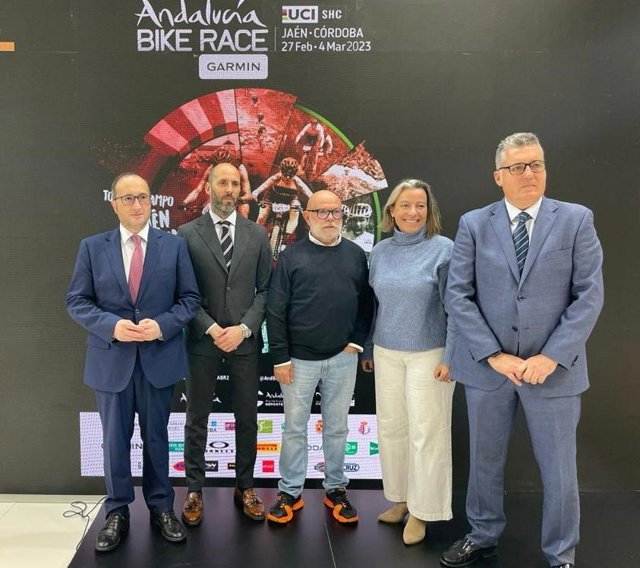 Promoción de la Andalucía Bike Race en Fitur