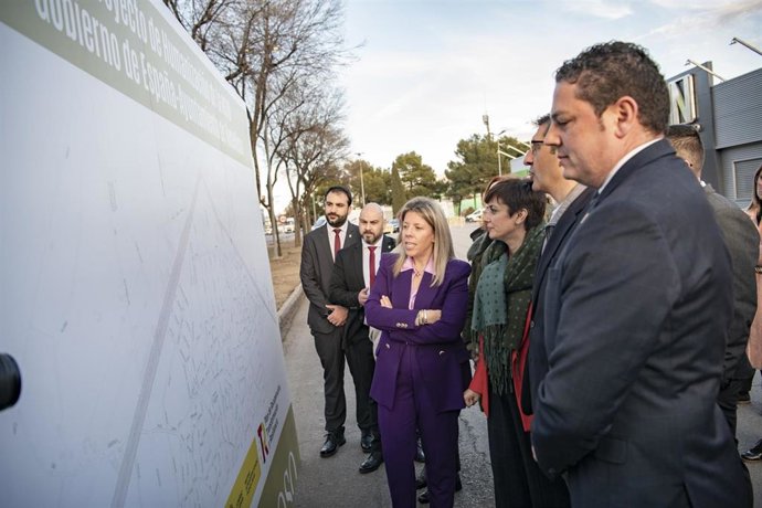 La alcaldesa de Tomelloso, Inmaculada Jiménez, acompañada de la ministra de Política Territorial y Portavoz del Gobierno, Isabel Rodríguez.