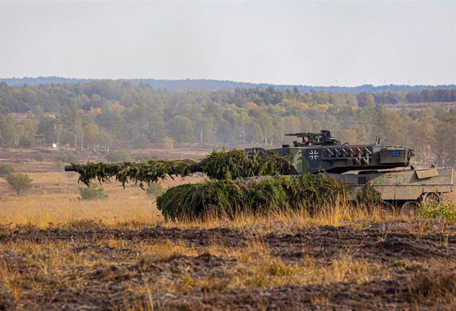 Archivo - Imagen de archivo de un tanque Leopard 