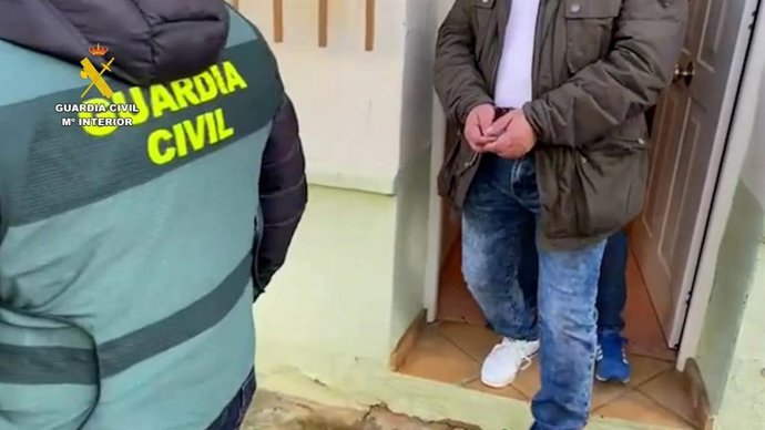 Desarticulado un grupo criminal por cometer al menos 65 delitos de extorsión mediante el 'timo del sicario'
