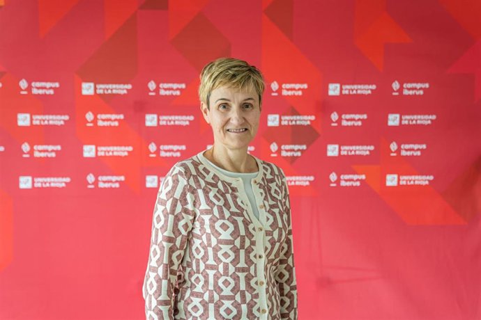 Archivo - María Lourdes Viana Sáenz ha obtenido el grado de doctora por la Universidad de La Rioja