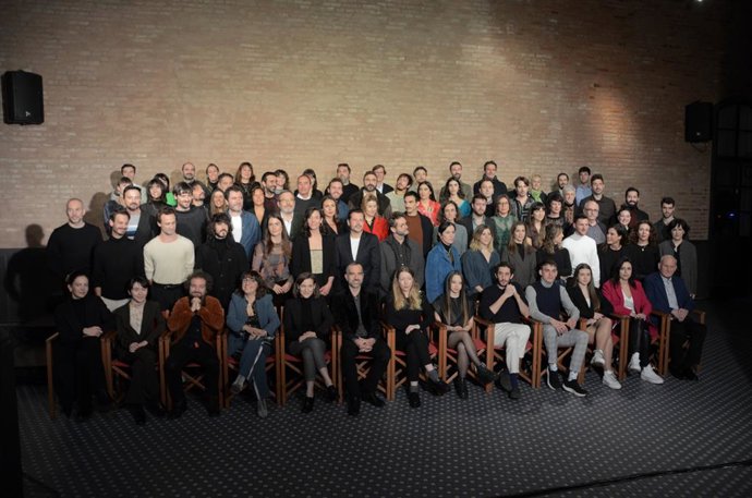 Foto de família dels nominats dels XV Premis Gaudí, a l'Antiga Fbrica Damm, a 11 de gener de 2023, a Barcelona