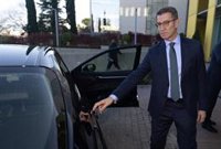 Feijóo ve a Sánchez "perdido y "desconectado" de la realidad por comparar la protesta independentista con la de Madrid