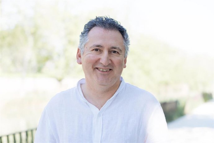 Archivo - El secretario de Cultura e Identidad Nacional de Chunta Aragonesista (CHA), Marco Negredo.