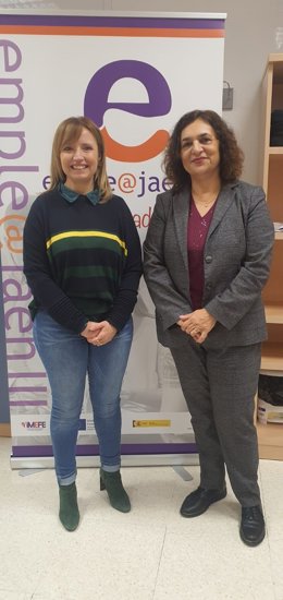 La presidenta de Imefe, María del Carmen Angulo, y la directora del Parador de Jaén, Carmen Méndez