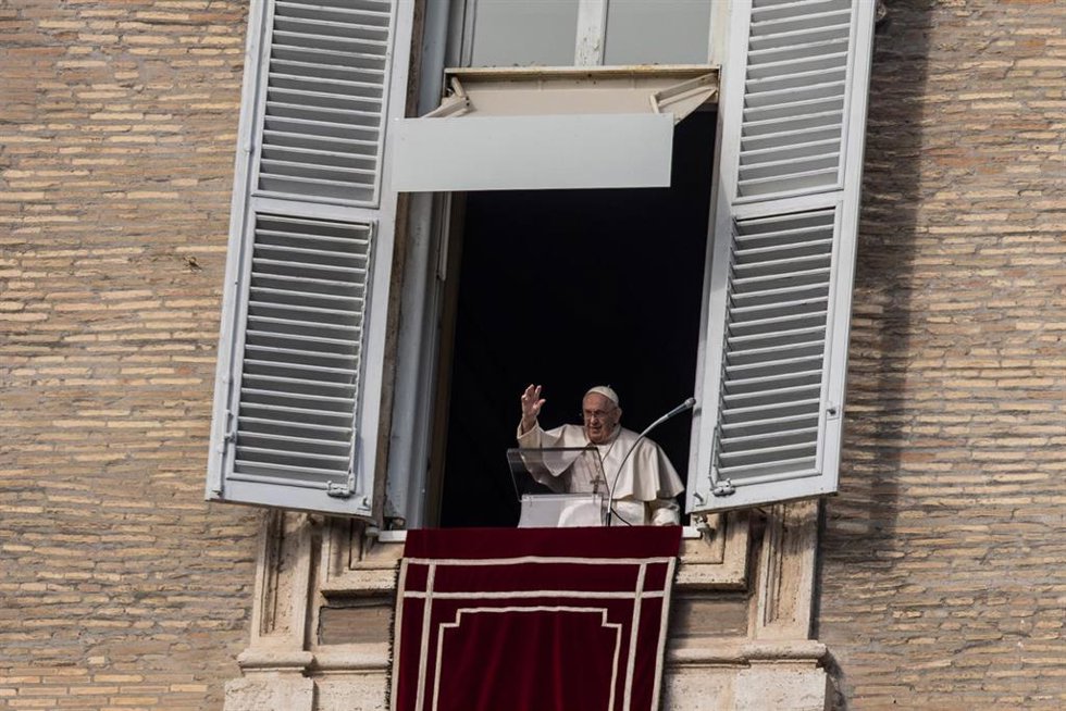 El Papa en uno de los rezos del Ángelus