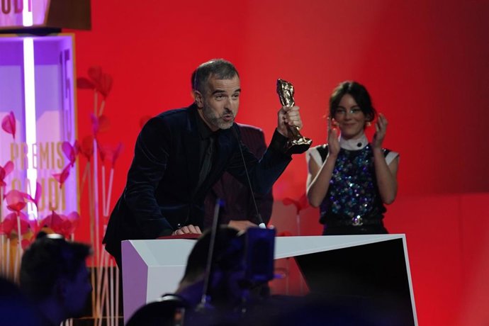 El director Mikel Gurrea guanya la nova categoria de Millor adrea novella dels XV Premis Gaudí