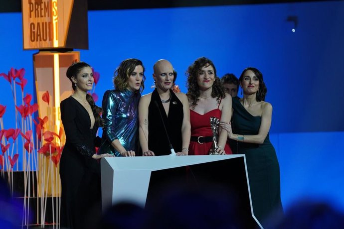Les protagonistes del documental 'El sostre groc' d'Isabel Coixet recoget en Premi Gaudí a Millor documental