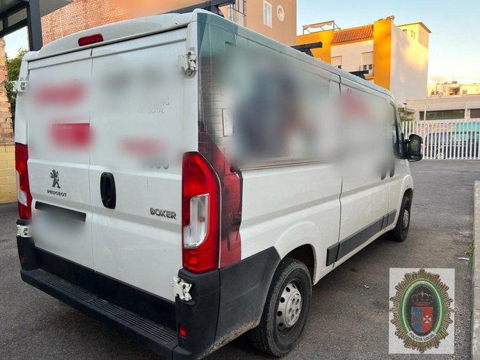 Furgoneta recuperada por la Policía Local de El Viso