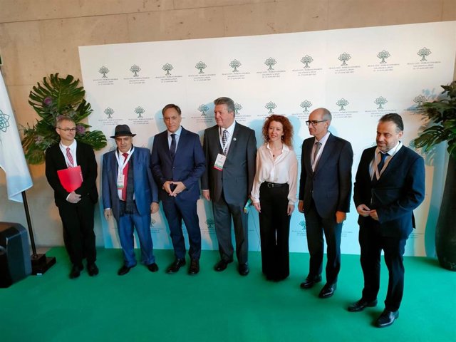 Autoridades en la inauguración del Peace City World Congress en Salamanca
