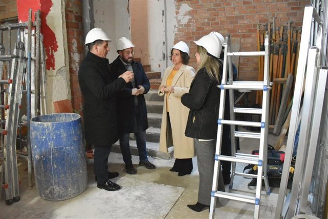 Visita a las obras del consultorio