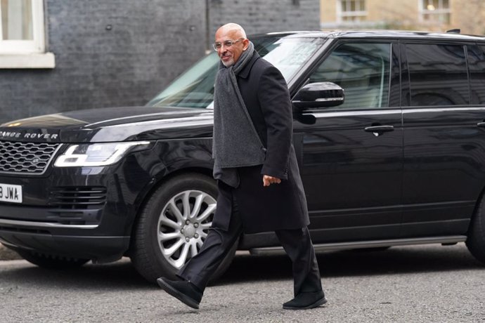 17 January 2023, United Kingdom, London: British Minister without portfolio Nadhim Zahawi arrives in Downing Street for a Cabinet meeting. Photo: Kirsty O'connor/PA Wire/dpa