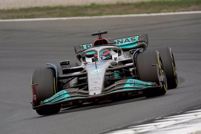 Archivo - FILED - 04 September 2022, Netherlands, Zandvoort: British Formula One driver George Russell of Team Mercedes is on track during the Dutch Grand Prix. Photo: Hasan Bratic/dpa