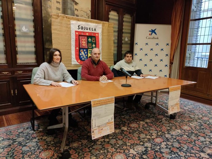 Presentación de las ruta de las subida a las neveras de Moncalvillo