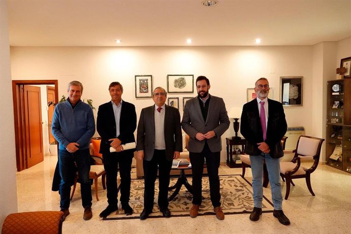 Presentación de la Cátedra de Transtornos del Espectro Autista (TEA), creada por la Universidad de Málaga y el Ayuntamiento de Vélez-Málaga.