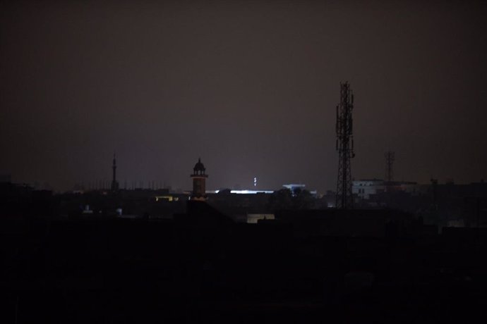 Archivo - Pakistán.- El Gobierno paquistaní promete que reestablecerá la electricidad en todo el país esta misma noche