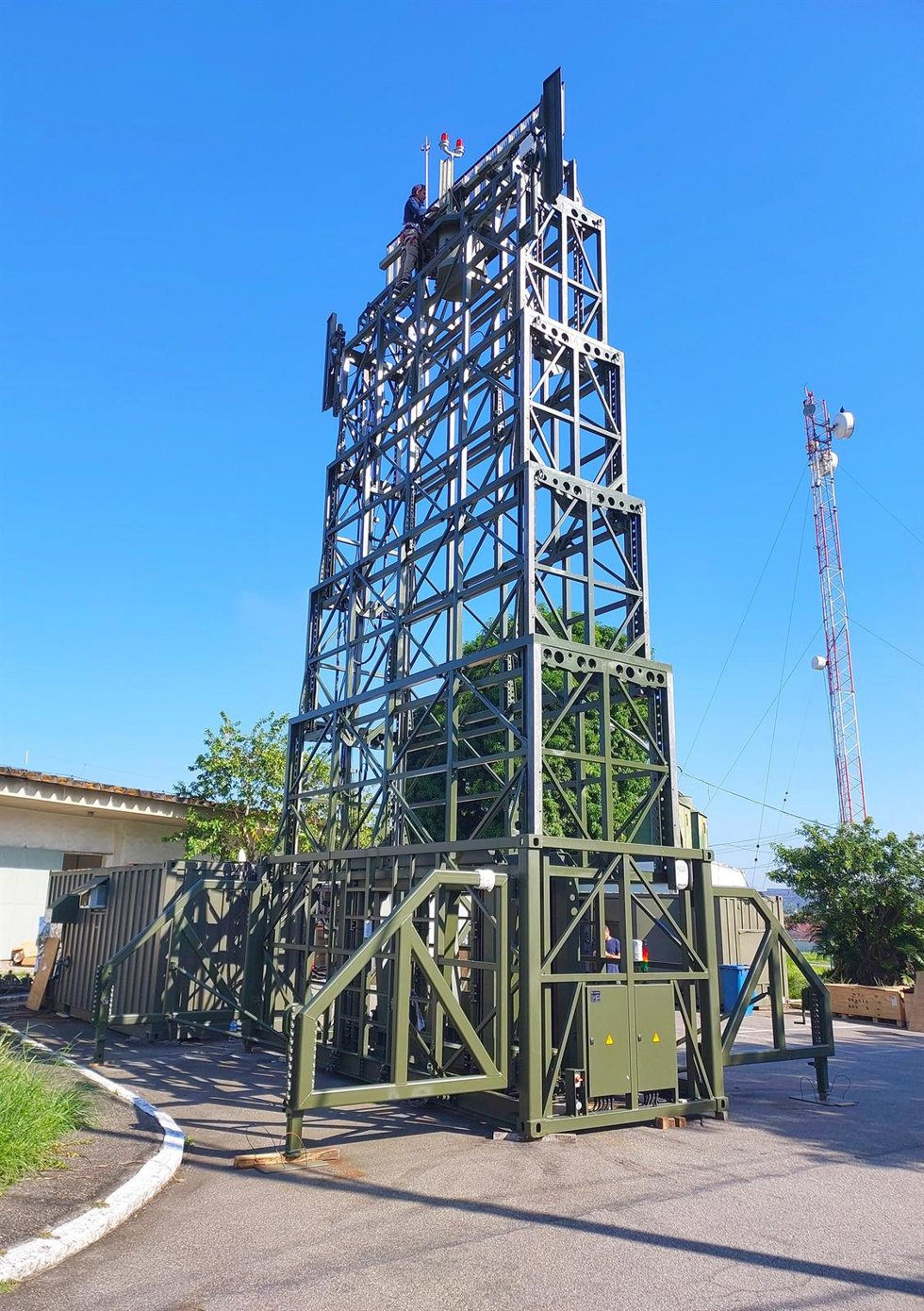 Indra completa la modernización de los radares de la fuerza aérea de Brasil