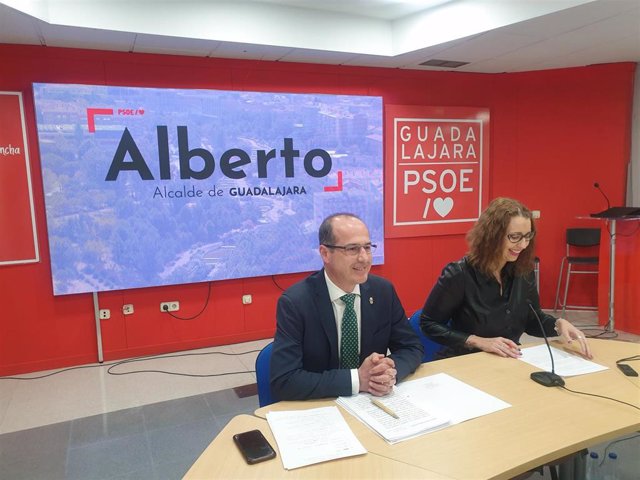 El alcalde de Guadalajara y candidato a la reelección, el socialista Alberto Rojo