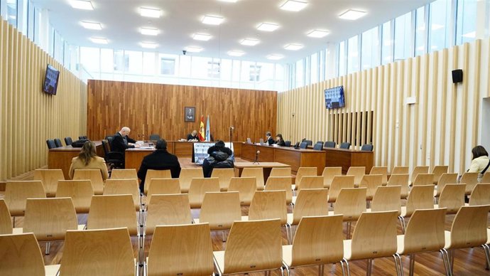 Celebración de la primera vista en la macrosala de juicios de la nueva Ciudad de la Justicia de Vigo.