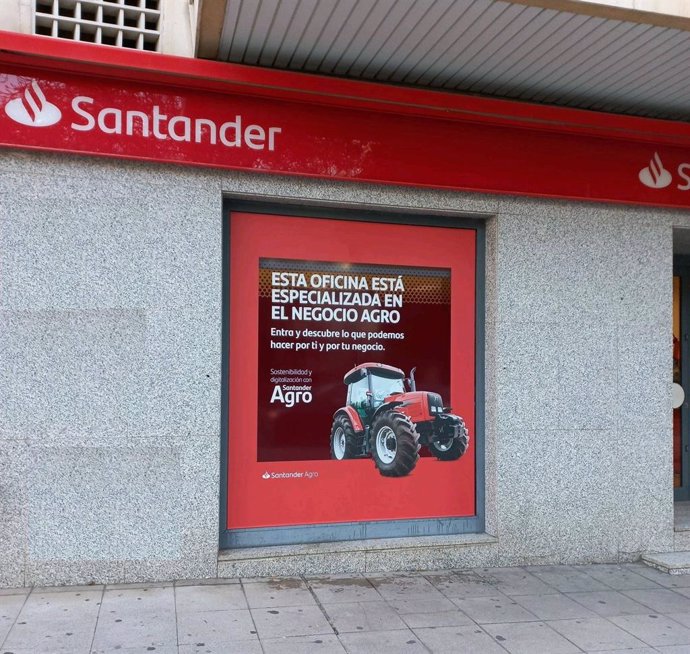 Oficina del Santander en Jerez (Cádiz).