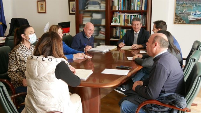 Junta de gobierno local de Adra (Almería).