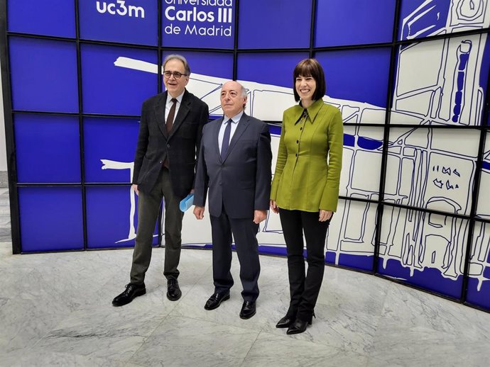 La ministra de Ciencia e Innovación, Diana Morant, y el ministro de Universidades, Joan Subirats