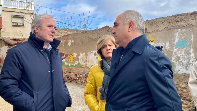 El presidente del PP Aragón, Jorge Azcón, ha visitado Brea.