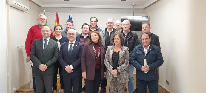 Jaén.- Junta entrega ayudas para mejorar la eficiencia energética en siete comunidades de regantes