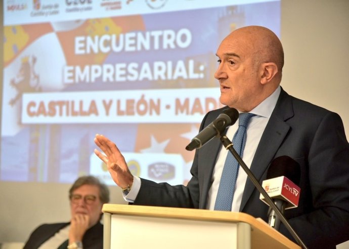 El consejero de la Presidencia participa en el Encuentro Empresarial Castilla y León-Madrid