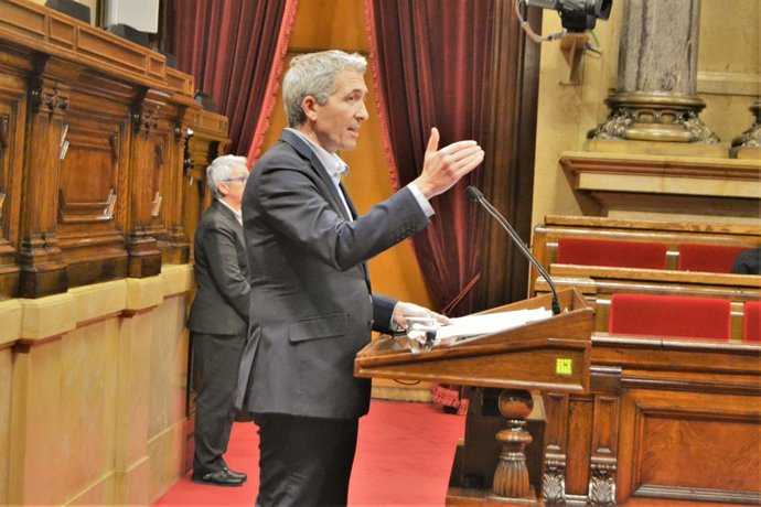 Archivo - El conseller d'Educació, Josep Gonzlez-Cambray
