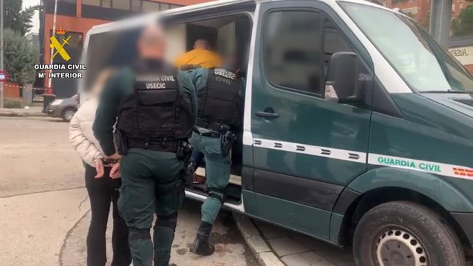 Operación contra un grupo de ciudadanos albaneses dedicado al robo en viviendas