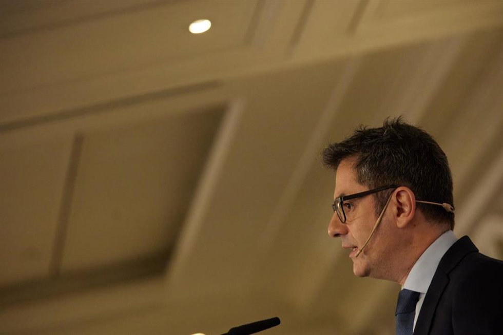 El ministro de la Presidencia, Relaciones con las Cortes y Memoria Democrática, Félix Bolaños, interviene durante un desayuno de Europa Press, en el Rosewood Villa Magna, a 25 de enero de 2023, en Madrid (España).