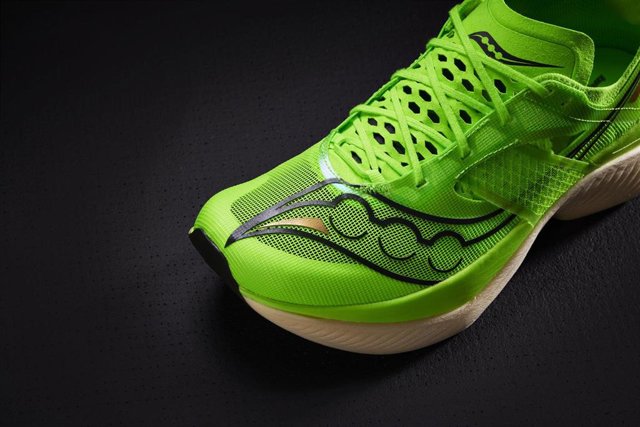 Archivo - Saucony Celebra su 125 aniversario con el lanzamiento de la Endorphin Elite.
