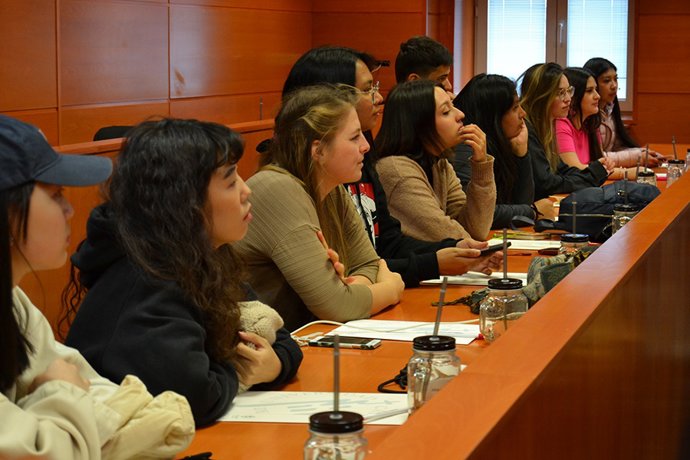 Nuevos alumnos internacionales en la UCAV.