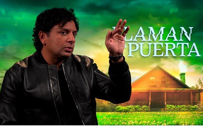Shyamalan relata el Apocalipsis desde una cabaña en 'Llaman a la puerta': "Aún estamos a tiempo de salvar el mundo"