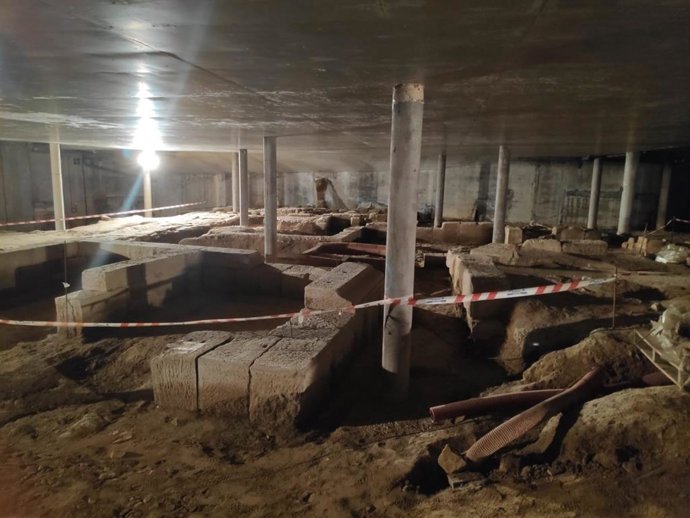 Archivo - Restos romanos en el edificio del Círculo Católico de Huesca