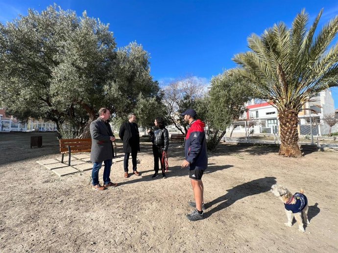 Visita al nuevo parque canino.