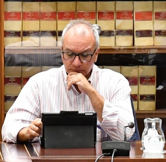 Archivo - El presidente de la comisión de estudio sobre el reto demográfico, Luis Campos