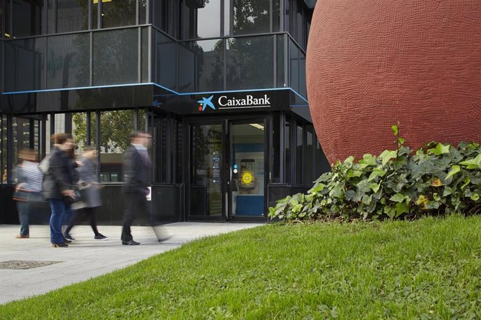 Un edificio de CaixaBank