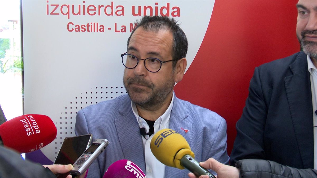 Crespo (IU) se ofrece como candidato de la confluencia de izquierdas a presidir Junta y a ser cabeza de lista en Toledo