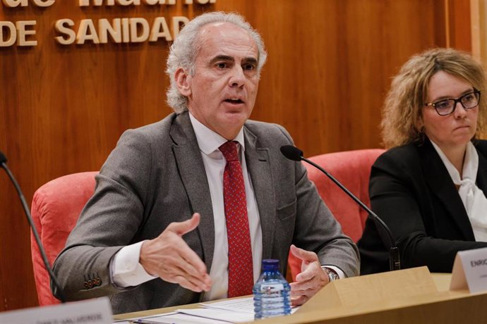 El consejero de Sanidad de la Comunidad de Madrid, Enrique Ruiz Escudero, 