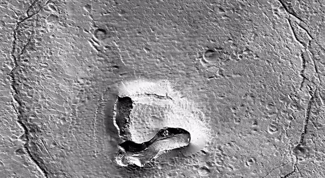 Una cara de oso en Marte