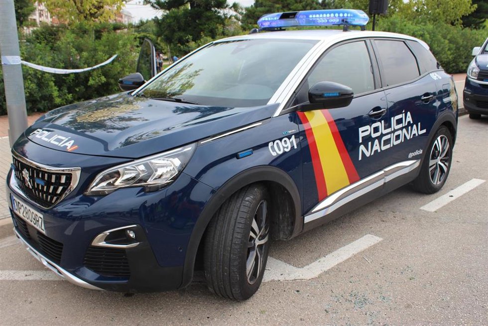Archivo - Valencia.- Sucesos.-Detenido por insultar y amenazar en mensajes de voz a su expareja y quemar la puerta de su domicilio
