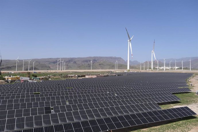 Energía fotovoltáica y eólica en Gran Canaria