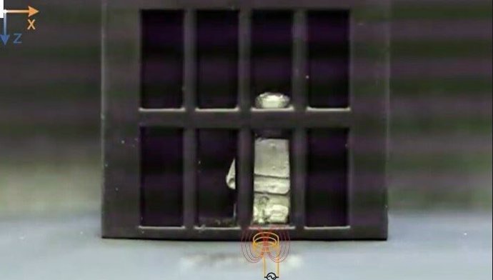 Robot se licua para escapara de la celda