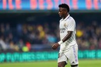 El Real Madrid pide que se depuren responsabilidades por el acto "tan deleznable" contra Vinicius