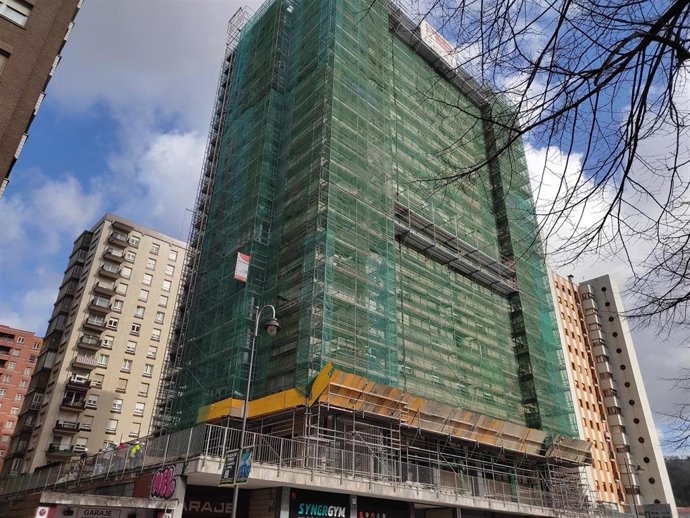 Archivo - Obras de rehabilitación de un inmueble en Bilbao