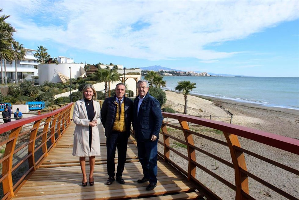 Concluyen las obras del tramo de corredor litoral en Arroyo Enmedio en Estepona